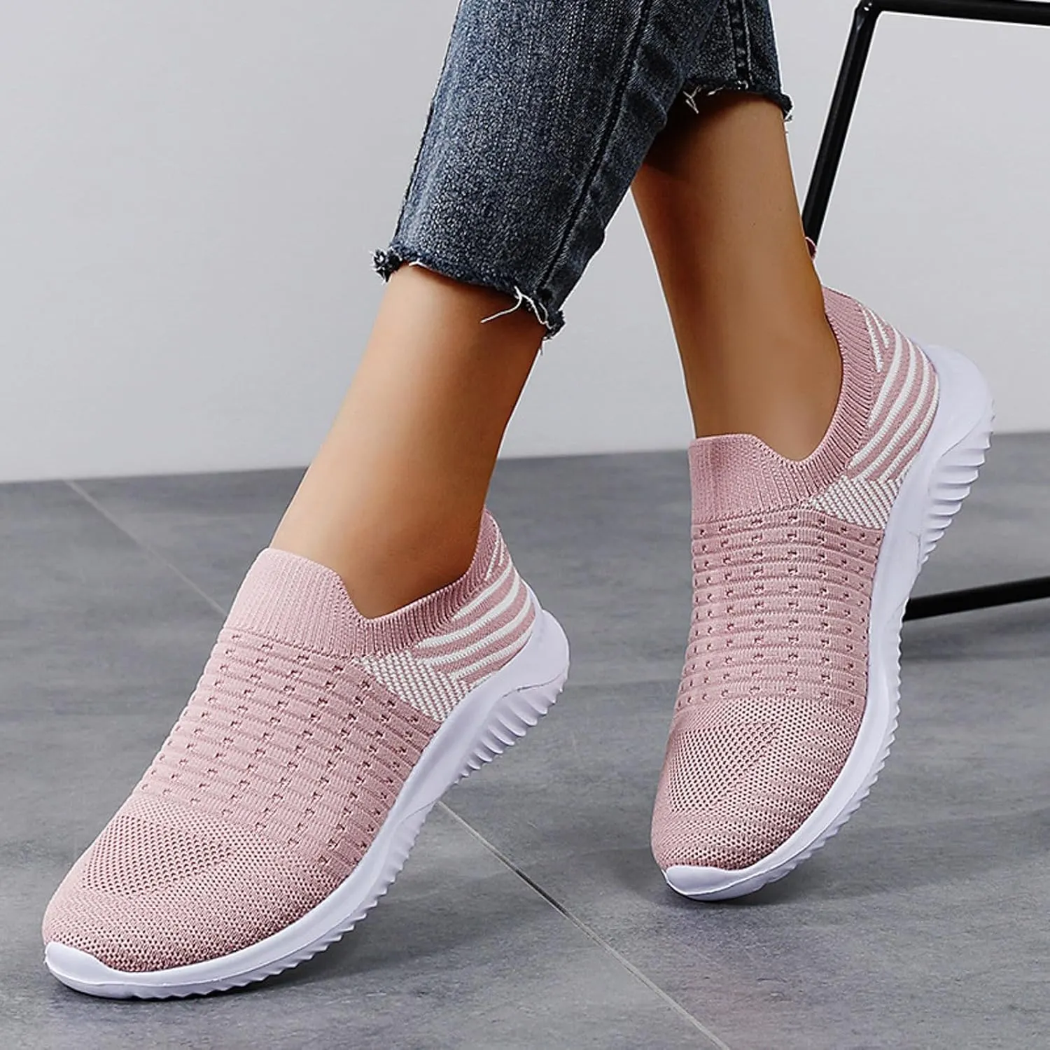 Comfortwear Shoes for Women Slip On Breathable Mesh Running Shoes with Arch Support Comfortable Soft Sole Non-Slip Sneakers